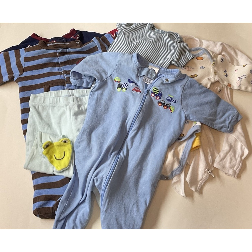 Lot of 9 pc Baby boy clothing 0-3 Months‎ clothes